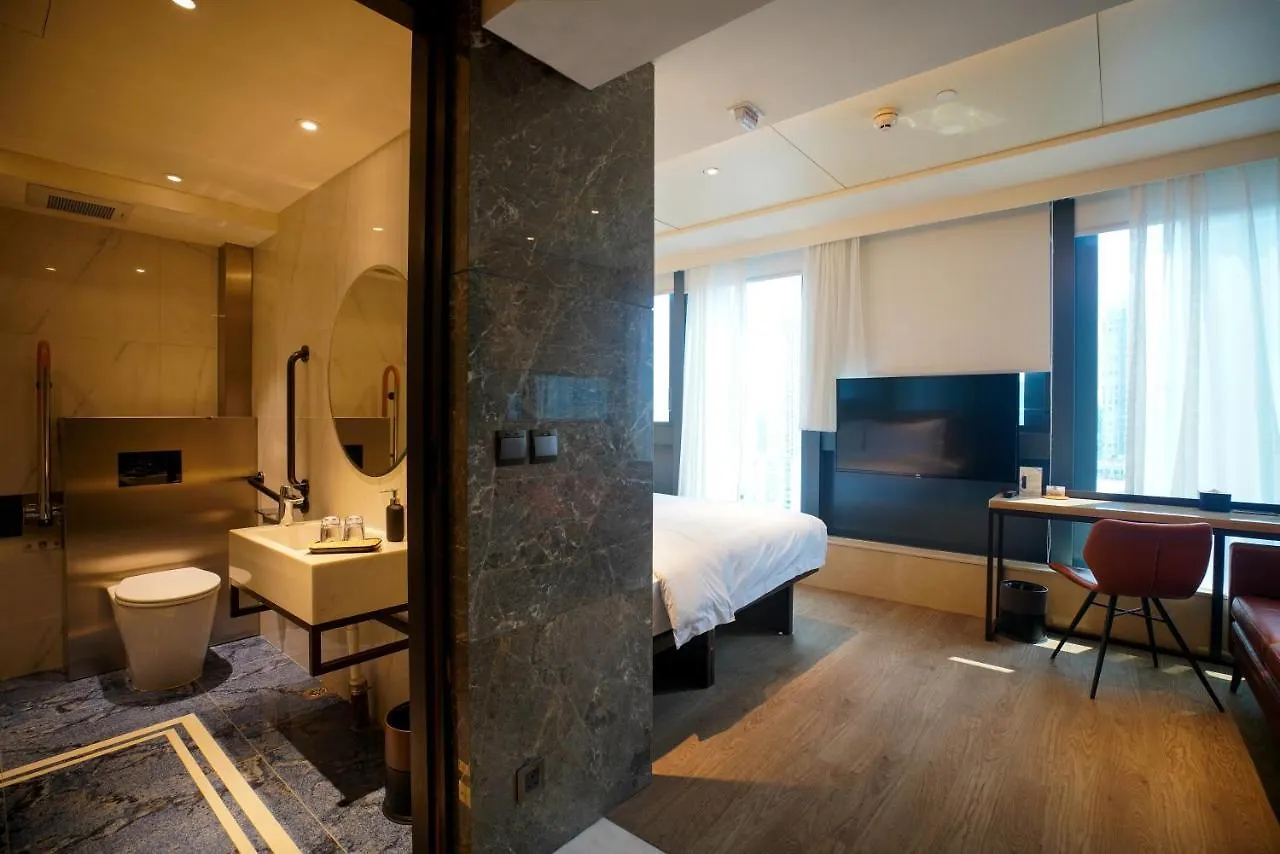 ***  E Hotel Hongkong China